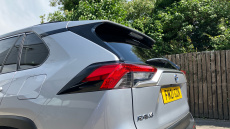 Toyota RAV4 2.5 VVT-i Hybrid Design 5dr CVT 2WD Hybrid Estate